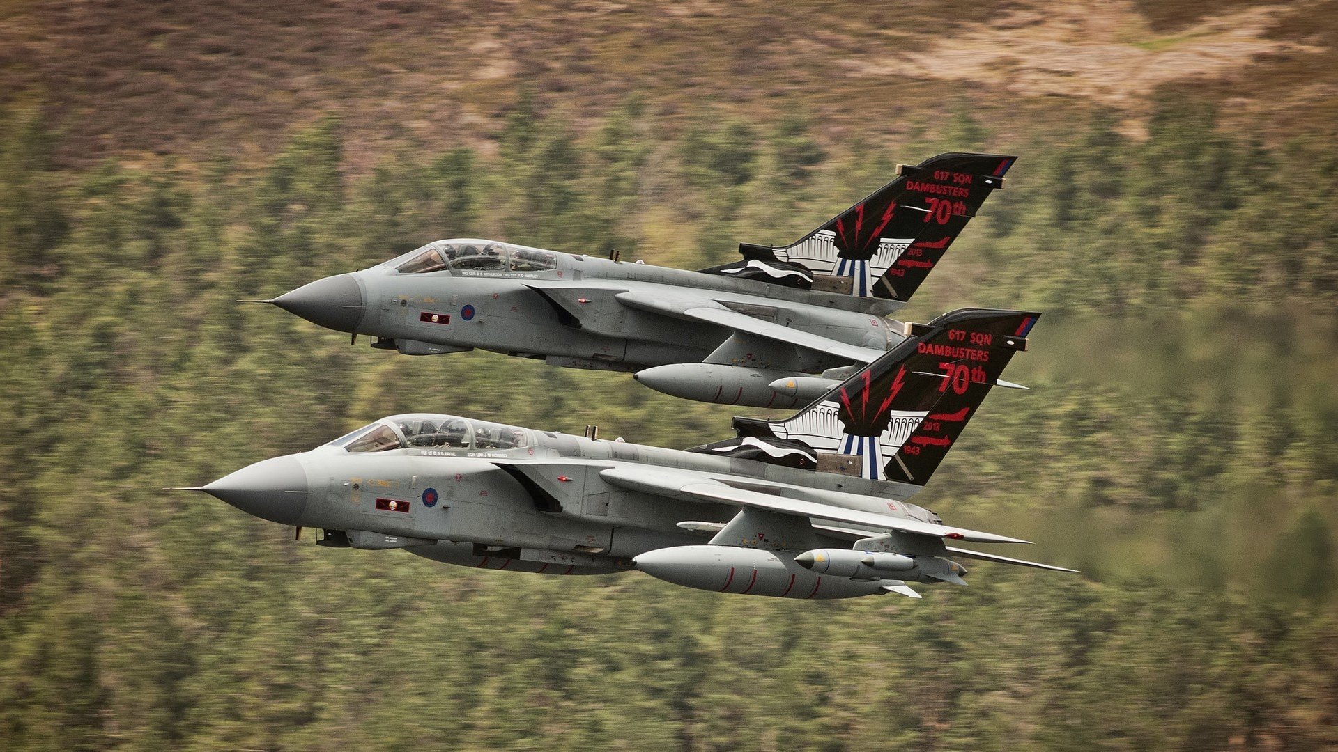 爱游戏下载-PSG管理层承诺加强阵容深度，psg人员